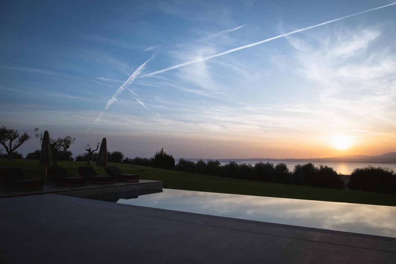 Residenza Cavaion Villa Calmasino Luaran gambar