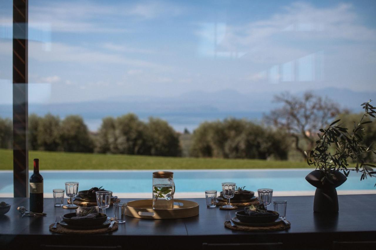 Residenza Cavaion Villa Calmasino Luaran gambar